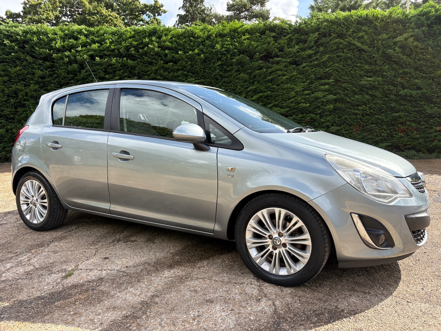 Used Vauxhall Corsa 2011 for sale - 76706190: Photo 16