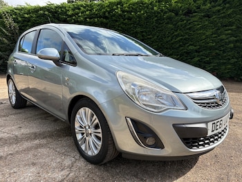 Vauxhall - Corsa