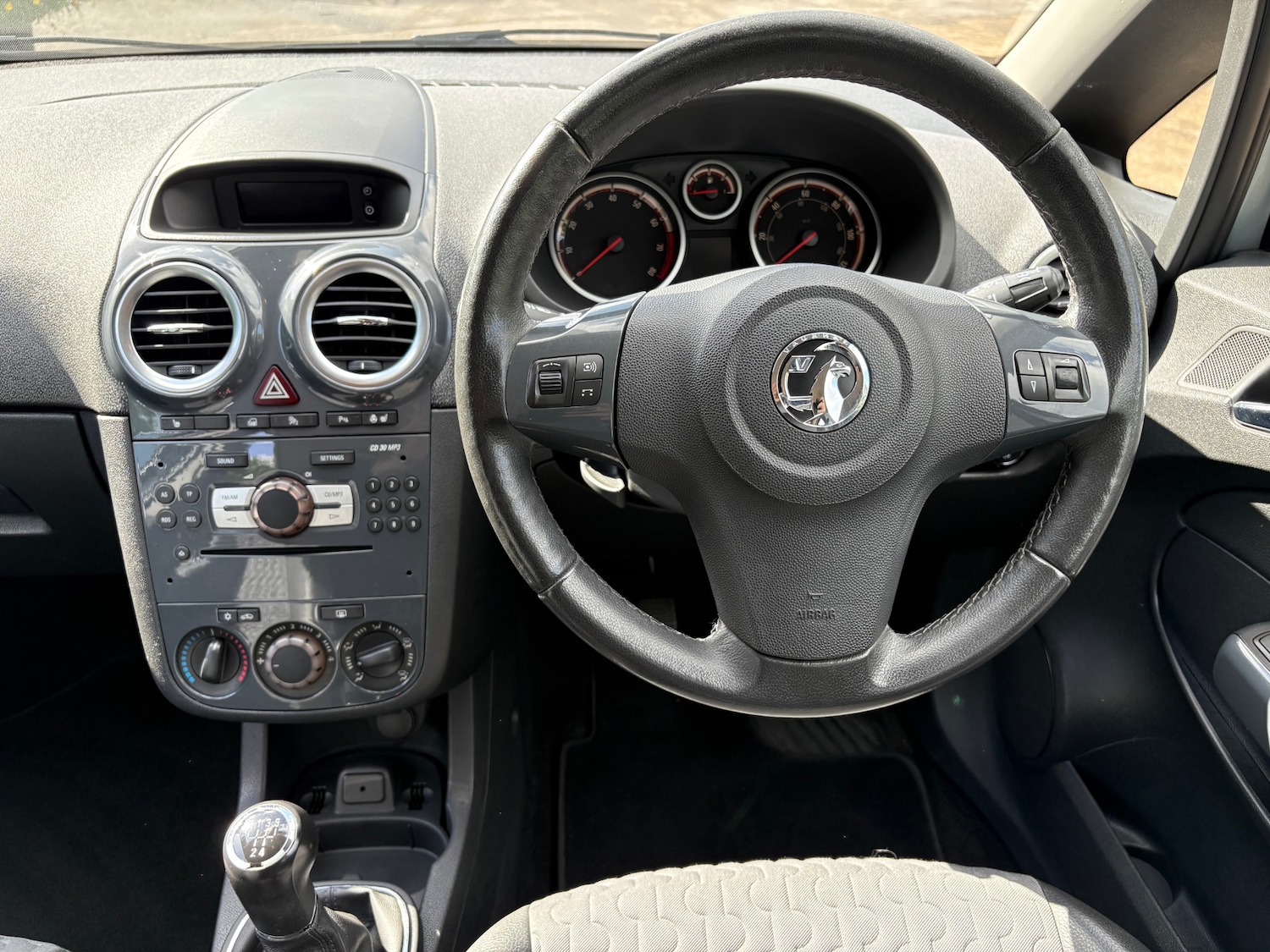 Used Vauxhall Corsa 2011 for sale - 76706190: Photo 22