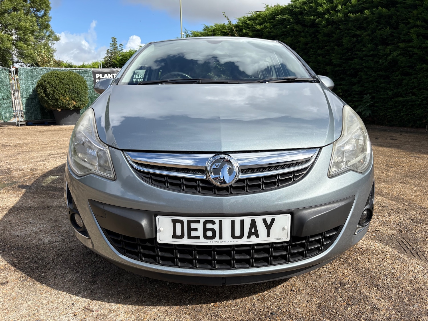 Used Vauxhall Corsa 2011 for sale - 76706190: Photo 3