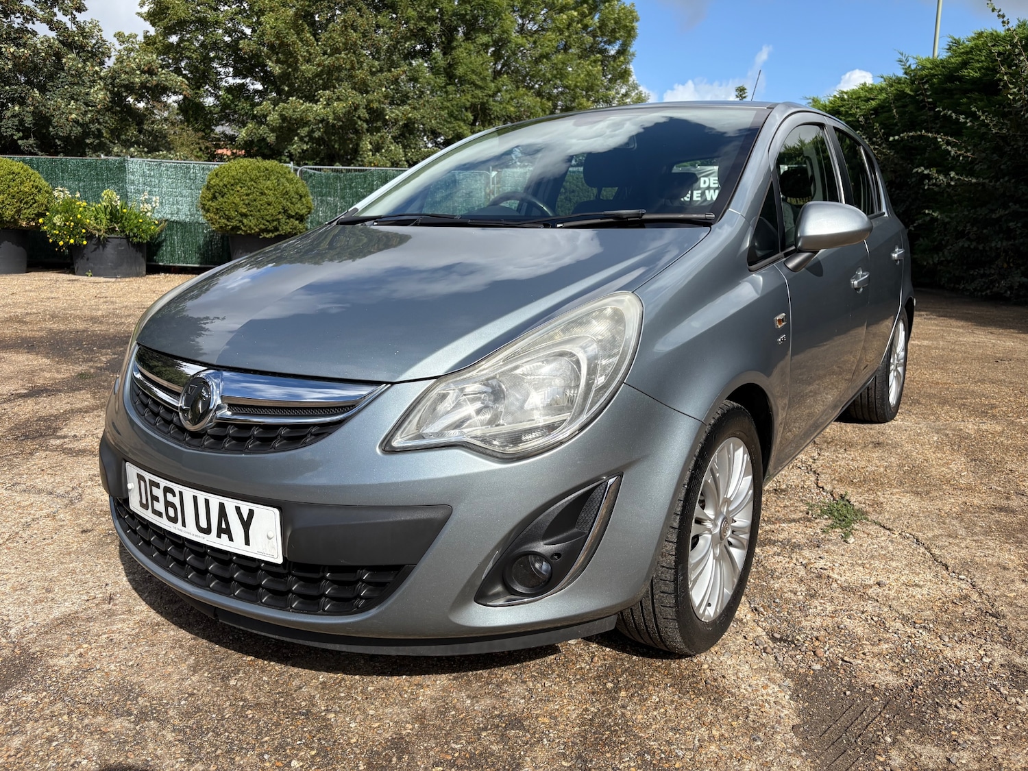Used Vauxhall Corsa 2011 for sale - 76706190: Photo 4
