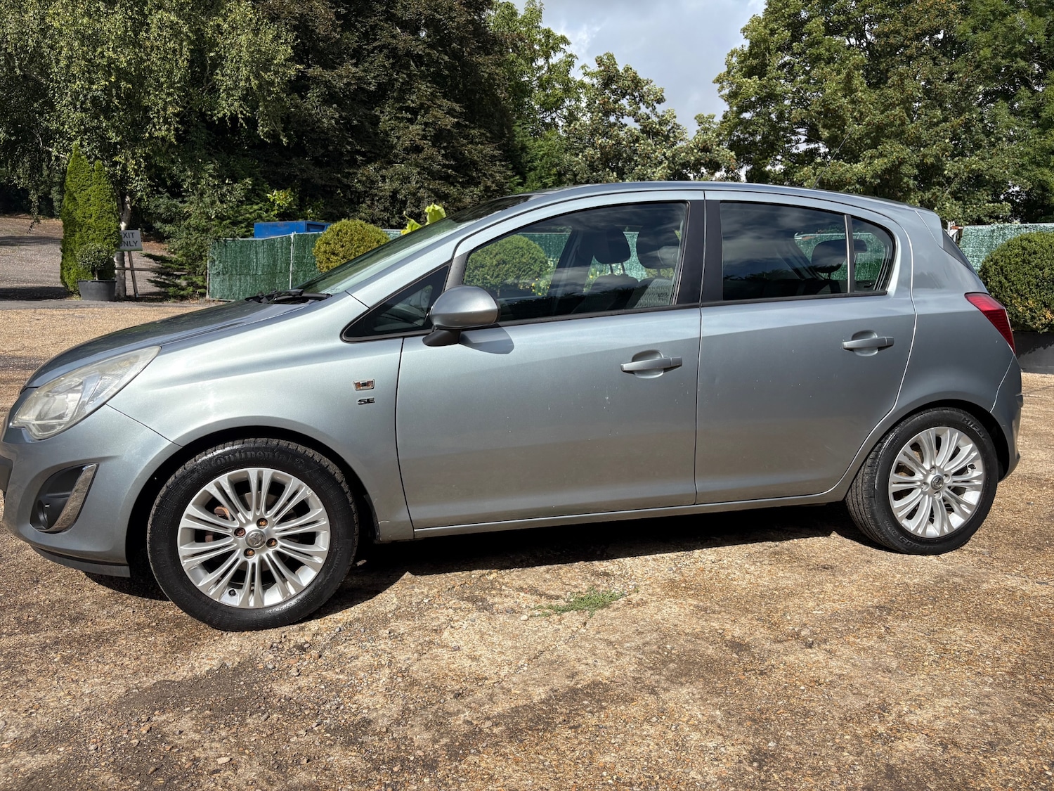 Used Vauxhall Corsa 2011 for sale - 76706190: Photo 6