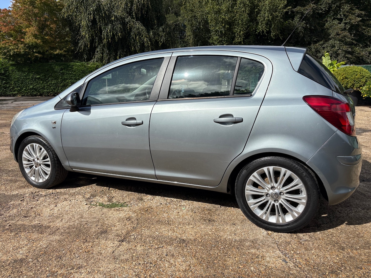 Used Vauxhall Corsa 2011 for sale - 76706190: Photo 8