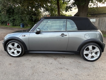 Used MINI Convertible 2008 for sale - 78987479: Photo