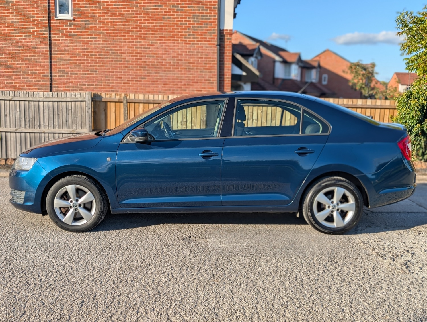 Used Skoda Rapid 2013 for sale - 76290529: Photo 6