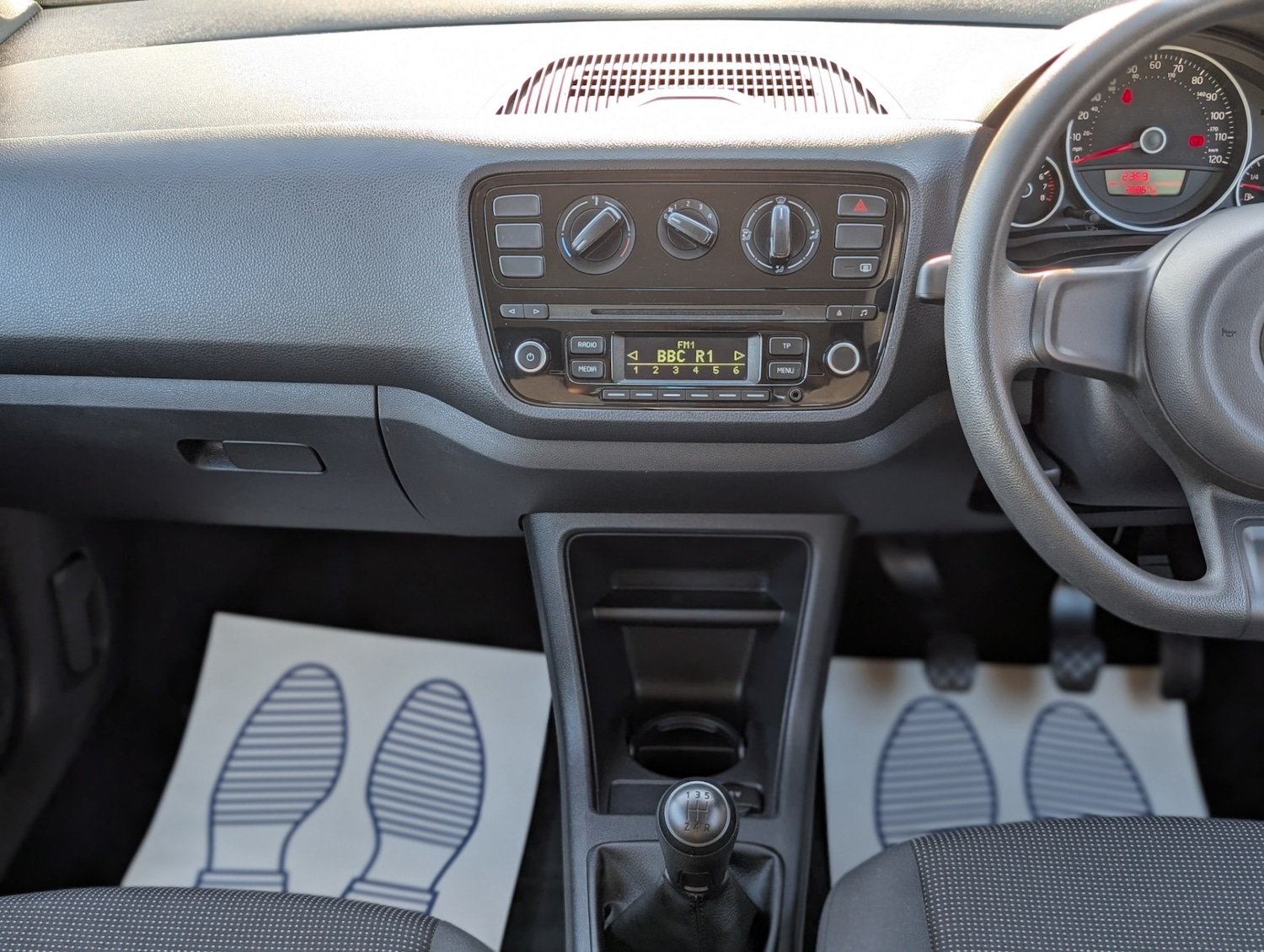 Used Volkswagen up! 2012 for sale - 76290554: Photo 11