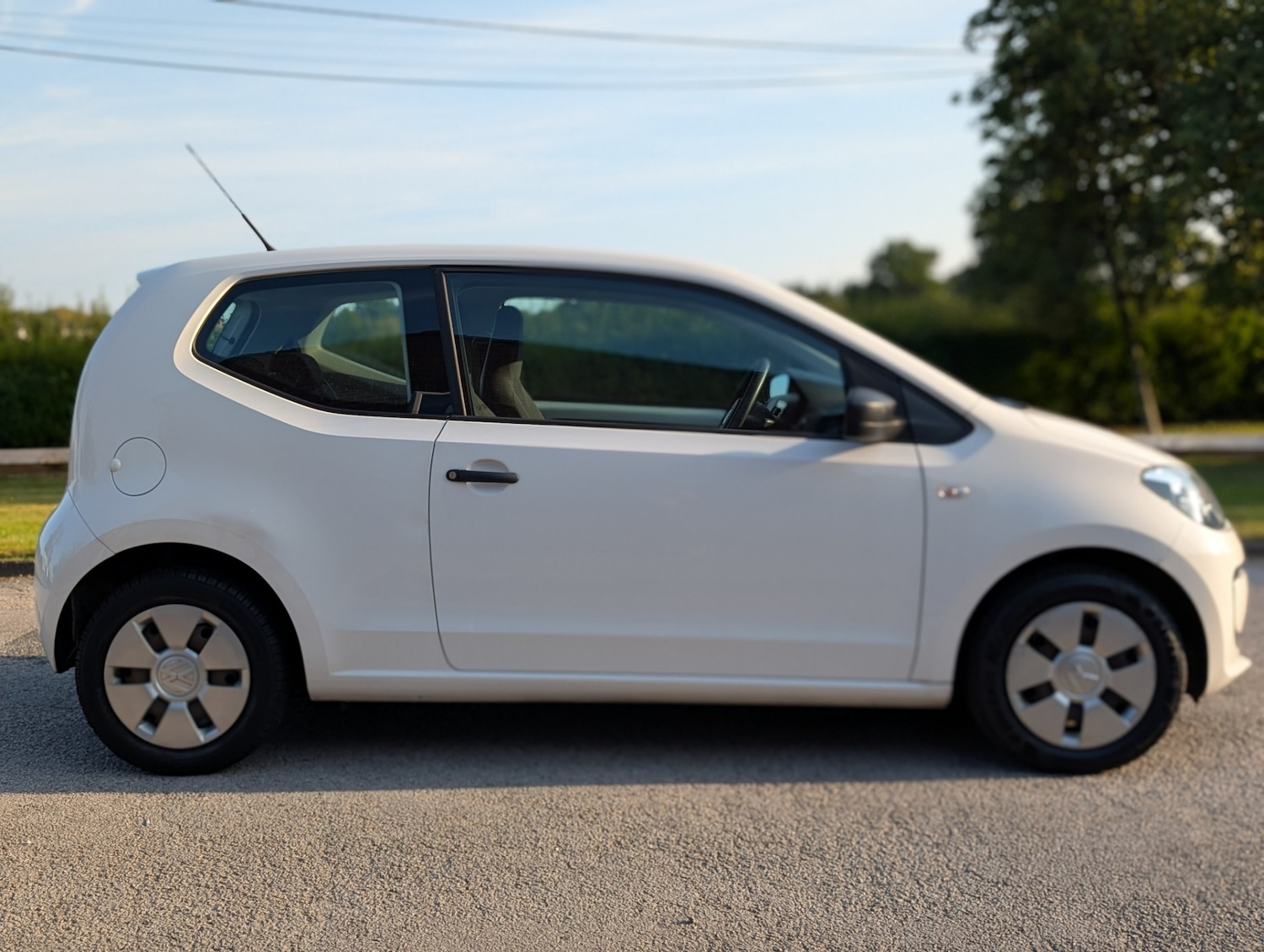 Used Volkswagen up! 2012 for sale - 76290554: Photo 3