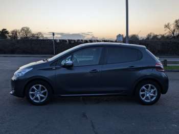 Used Peugeot 208 2014 for sale - 73836936: Photo