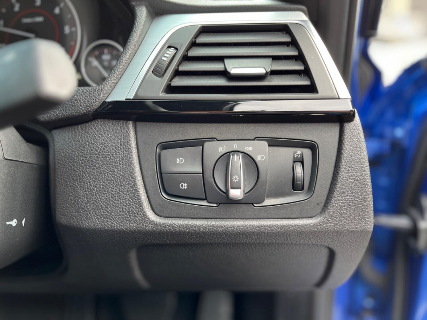 Used BMW 3 Series 2017 for sale - 75898542: Photo 31