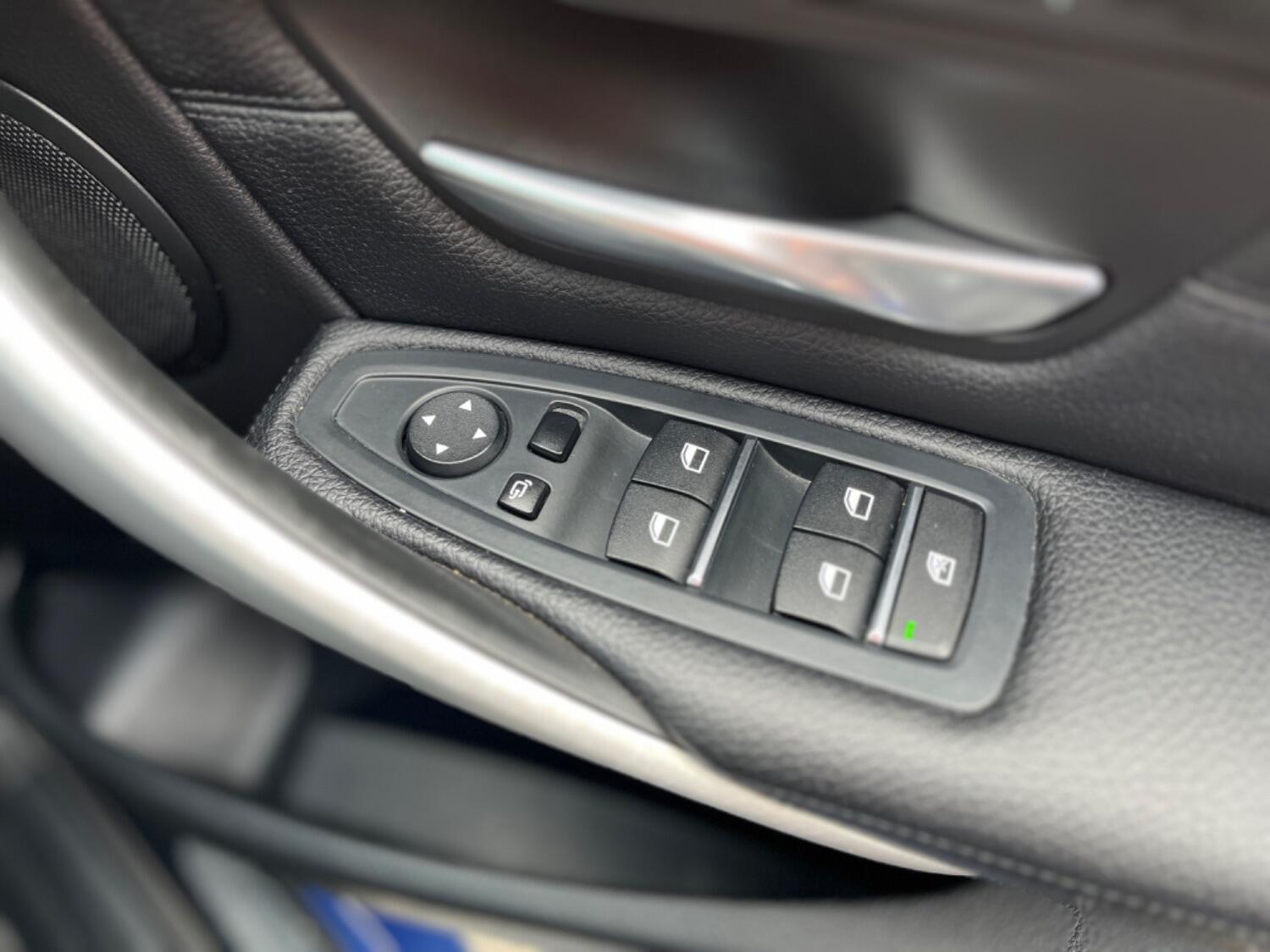 Used BMW 3 Series 2017 for sale - 75898542: Photo 32