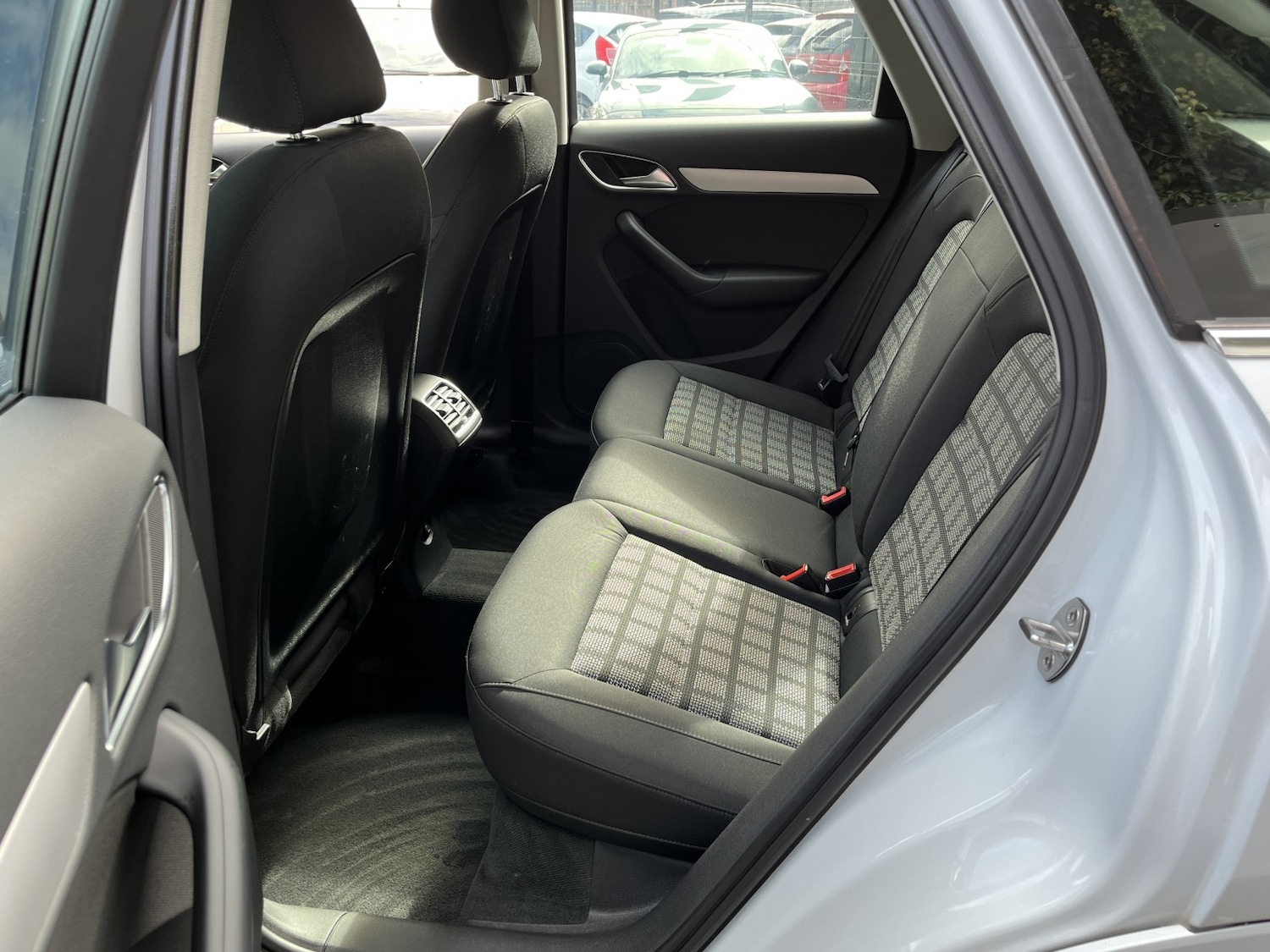 Used Audi Q3 2015 for sale - 76093756: Photo 12