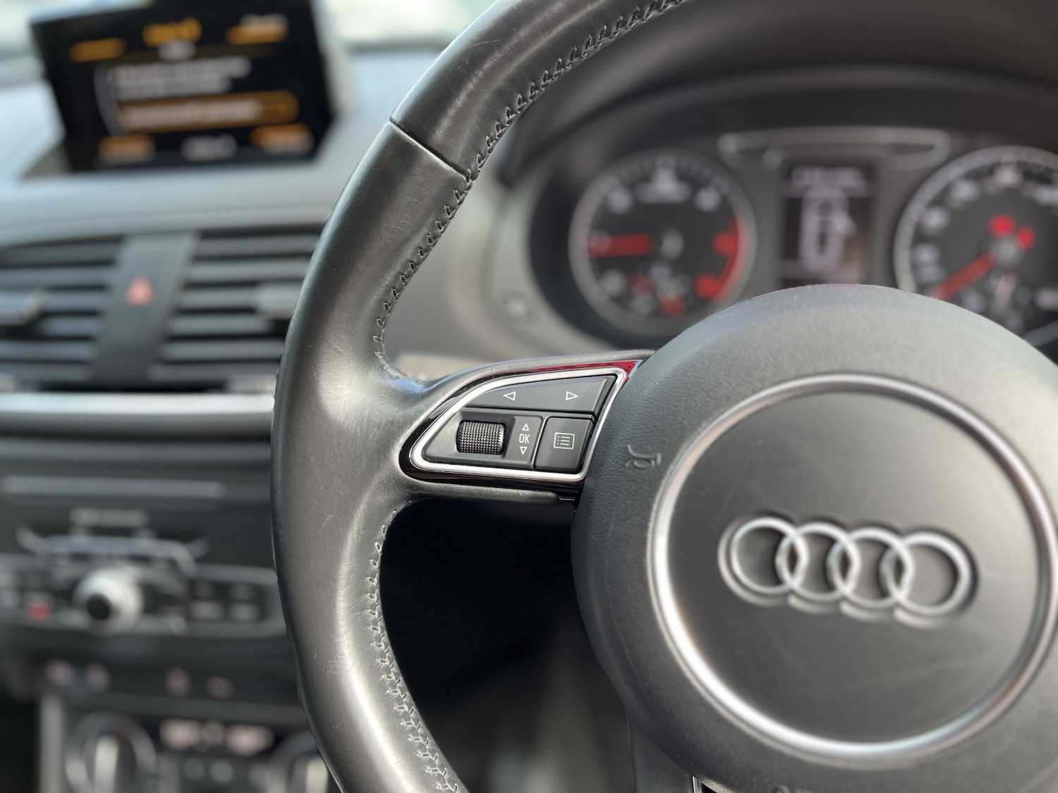 Used Audi Q3 2015 for sale - 76093756: Photo 24