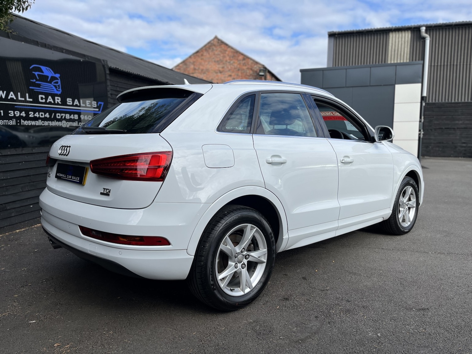 Used Audi Q3 2015 for sale - 76093756: Photo 3