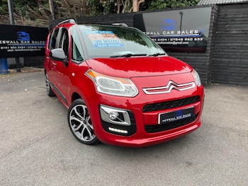 2016 - 1.6 BlueHDi Platinum 5-Door