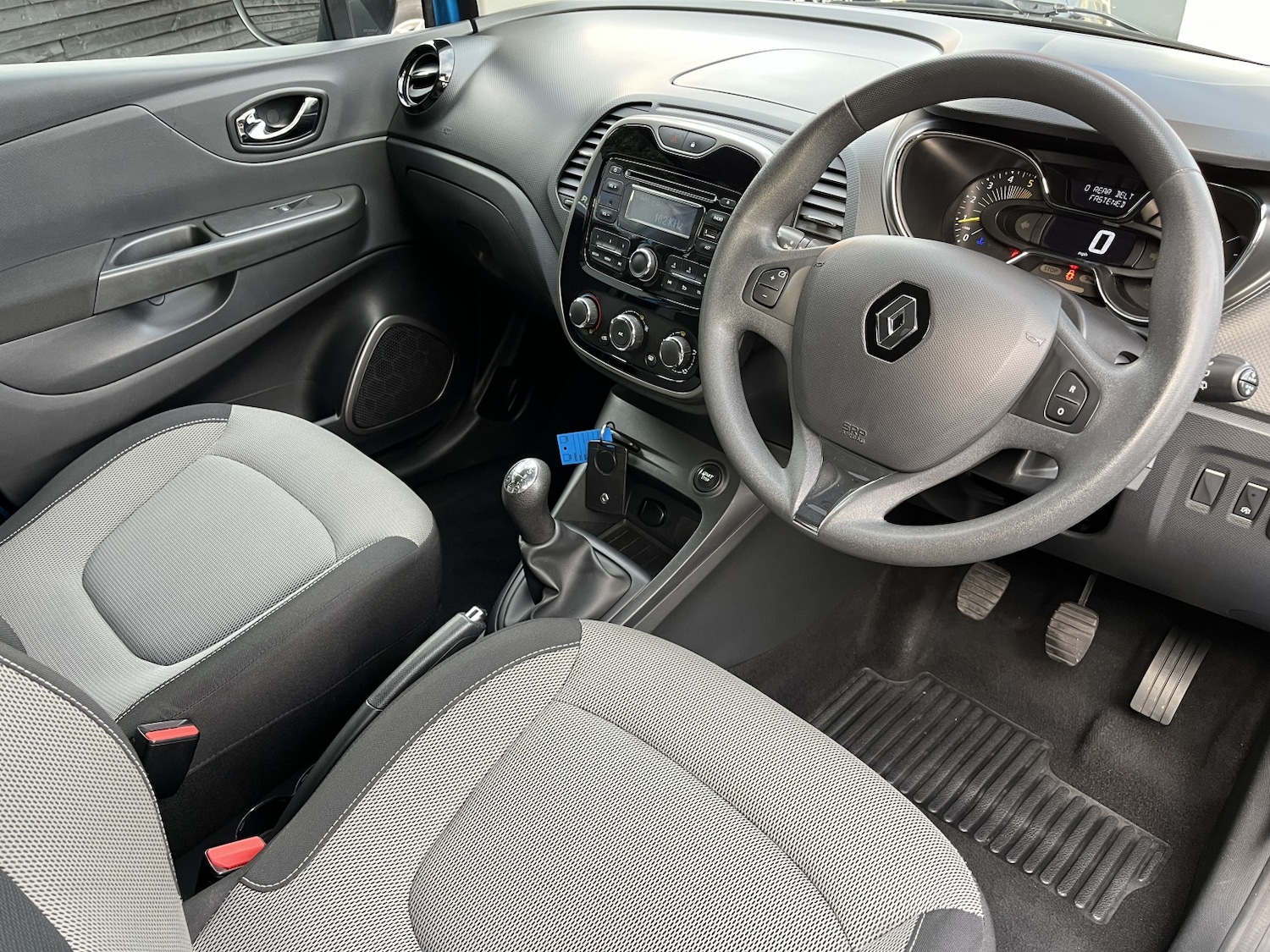 Used Renault Captur 2015 for sale - 76005548: Photo 14