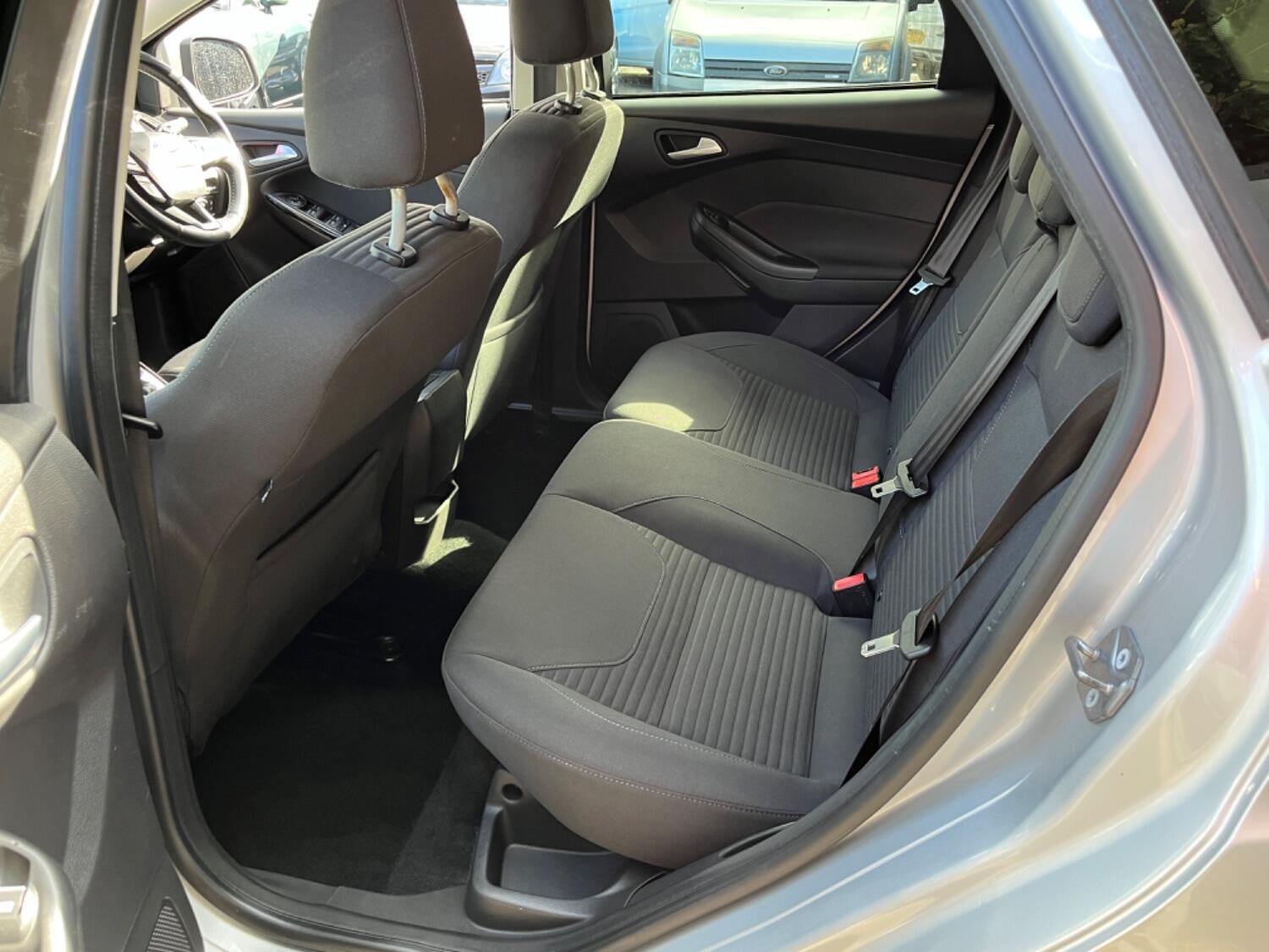 Used Ford Focus 2015 for sale - 77742926: Photo 12