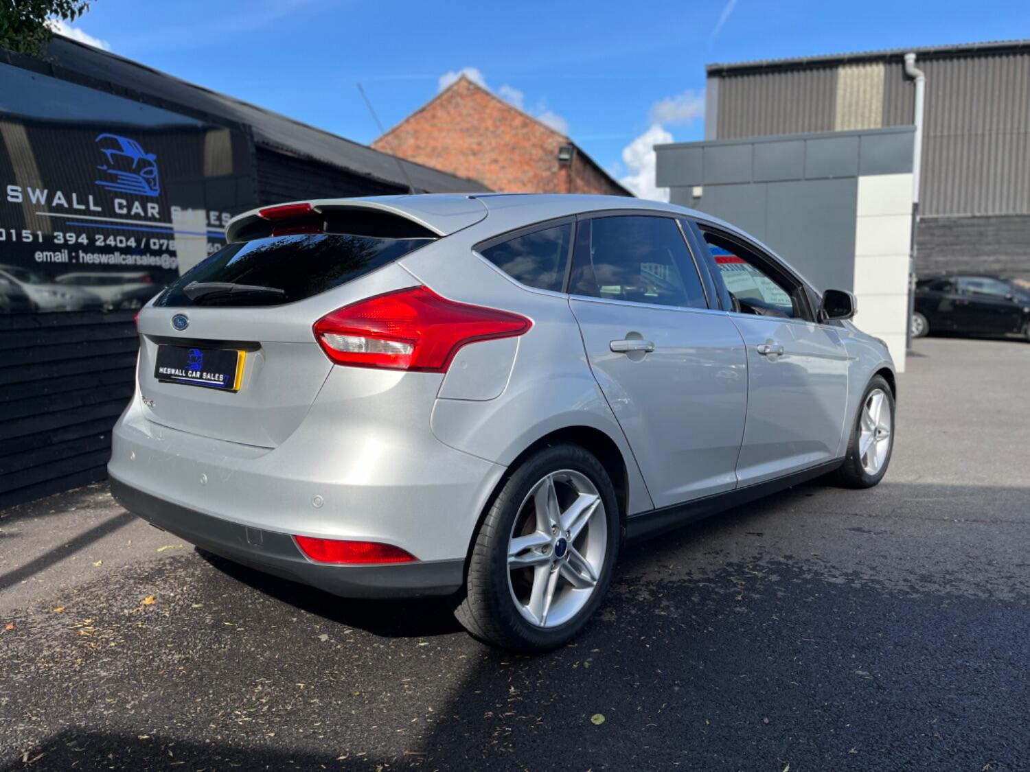 Used Ford Focus 2015 for sale - 77742926: Photo 3