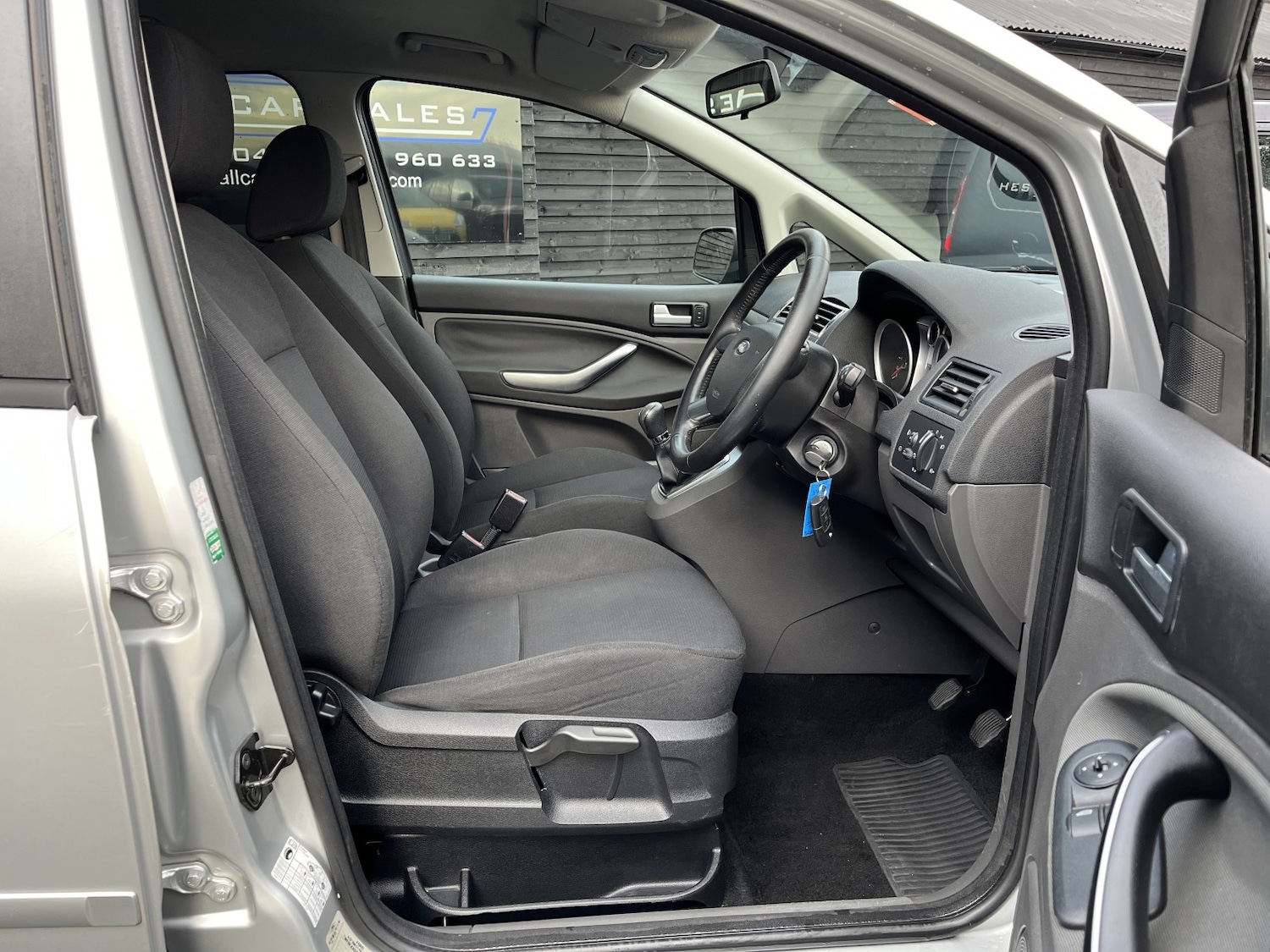 Used Ford C-Max 2010 for sale - 76891745: Photo 9