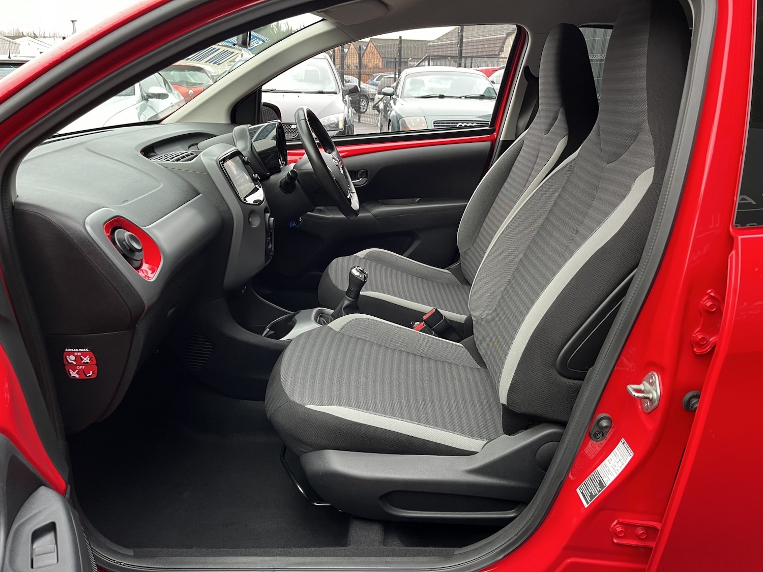 Used Toyota AYGO 2019 for sale - 76924427: Photo 13