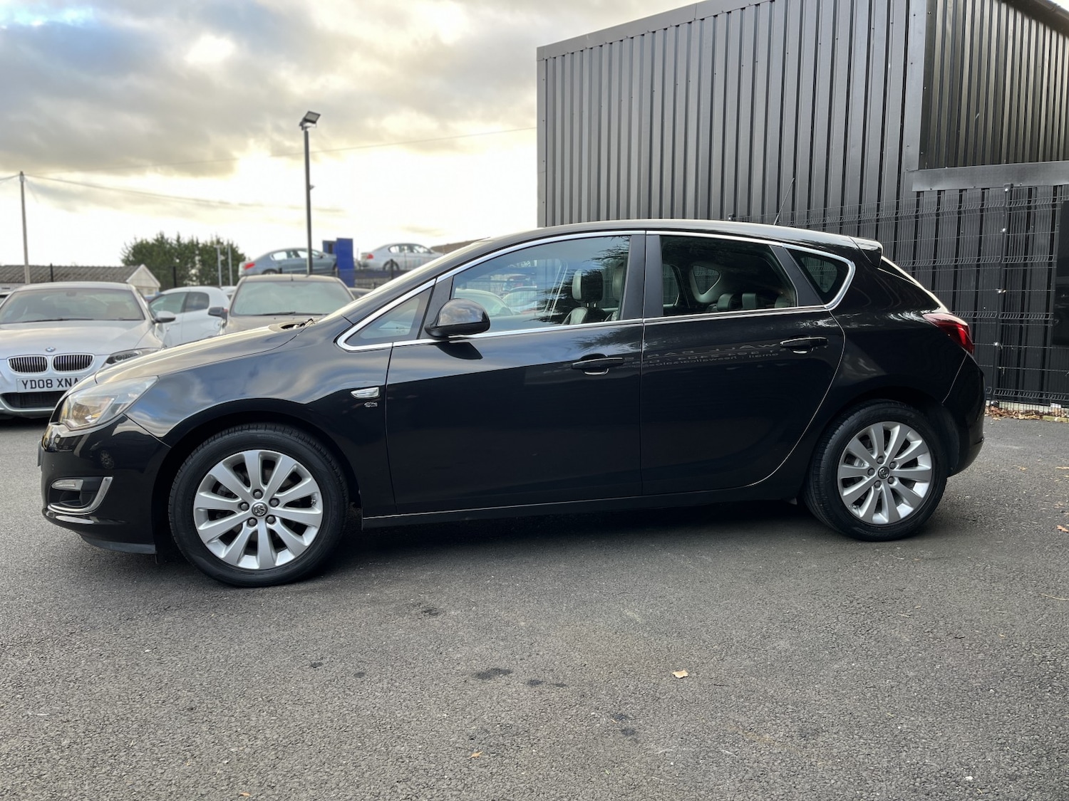 Used Vauxhall Astra 2014 for sale - 76924473: Photo 6