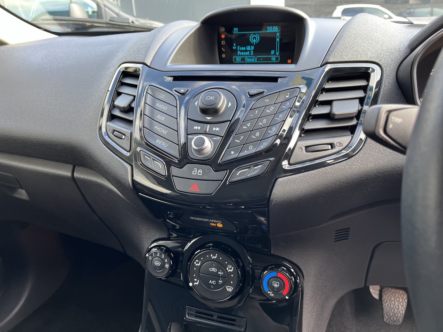 Used Ford Fiesta 2014 for sale - 78070557: Photo 17