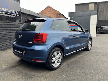 Used Volkswagen Polo 2017 for sale - 78070600: Photo