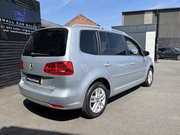 Used Volkswagen Touran 2015 for sale - 79805889: Photo