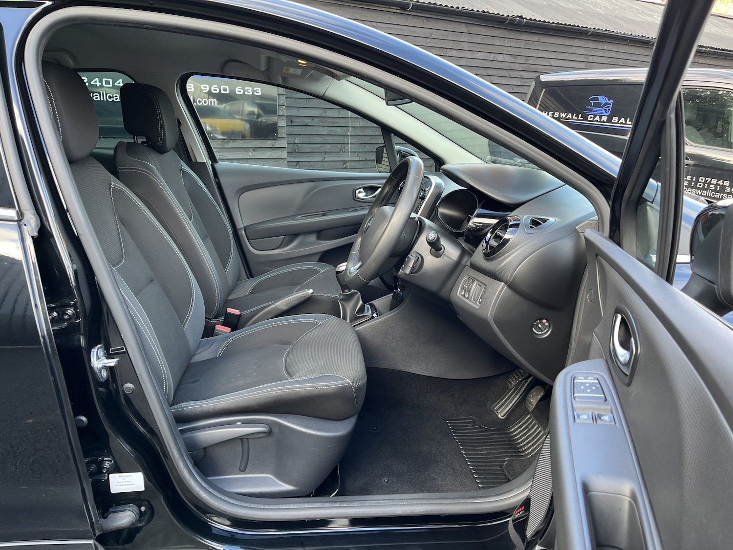 Used Renault Clio 2019 for sale - 77237015: Photo 9