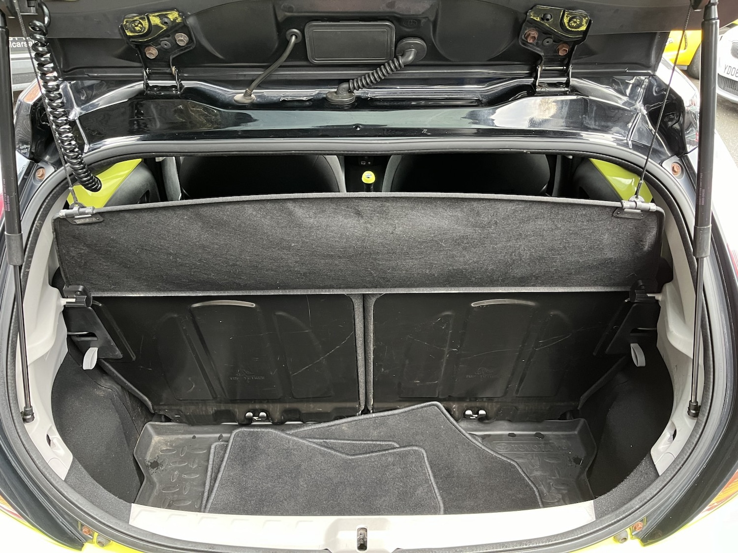 Used Toyota AYGO 2017 for sale - 76924542: Photo 11