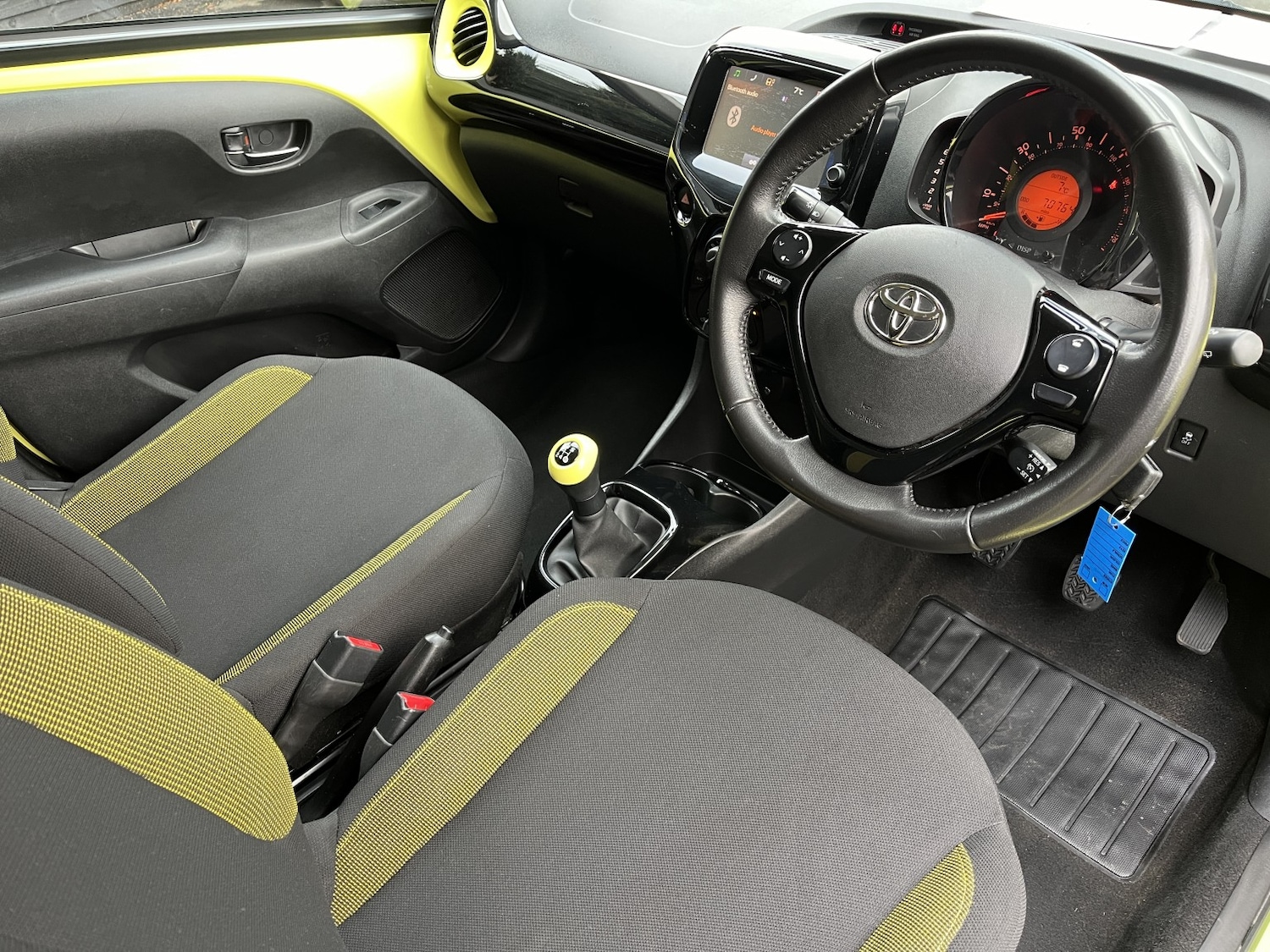 Used Toyota AYGO 2017 for sale - 76924542: Photo 14