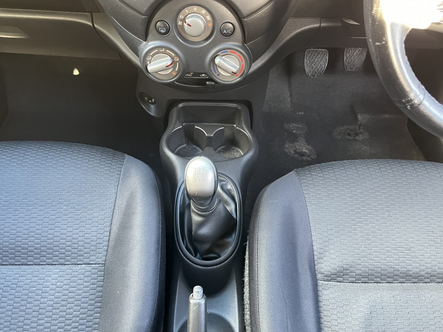 Used Nissan Micra 2012 for sale - 76156752: Photo 17