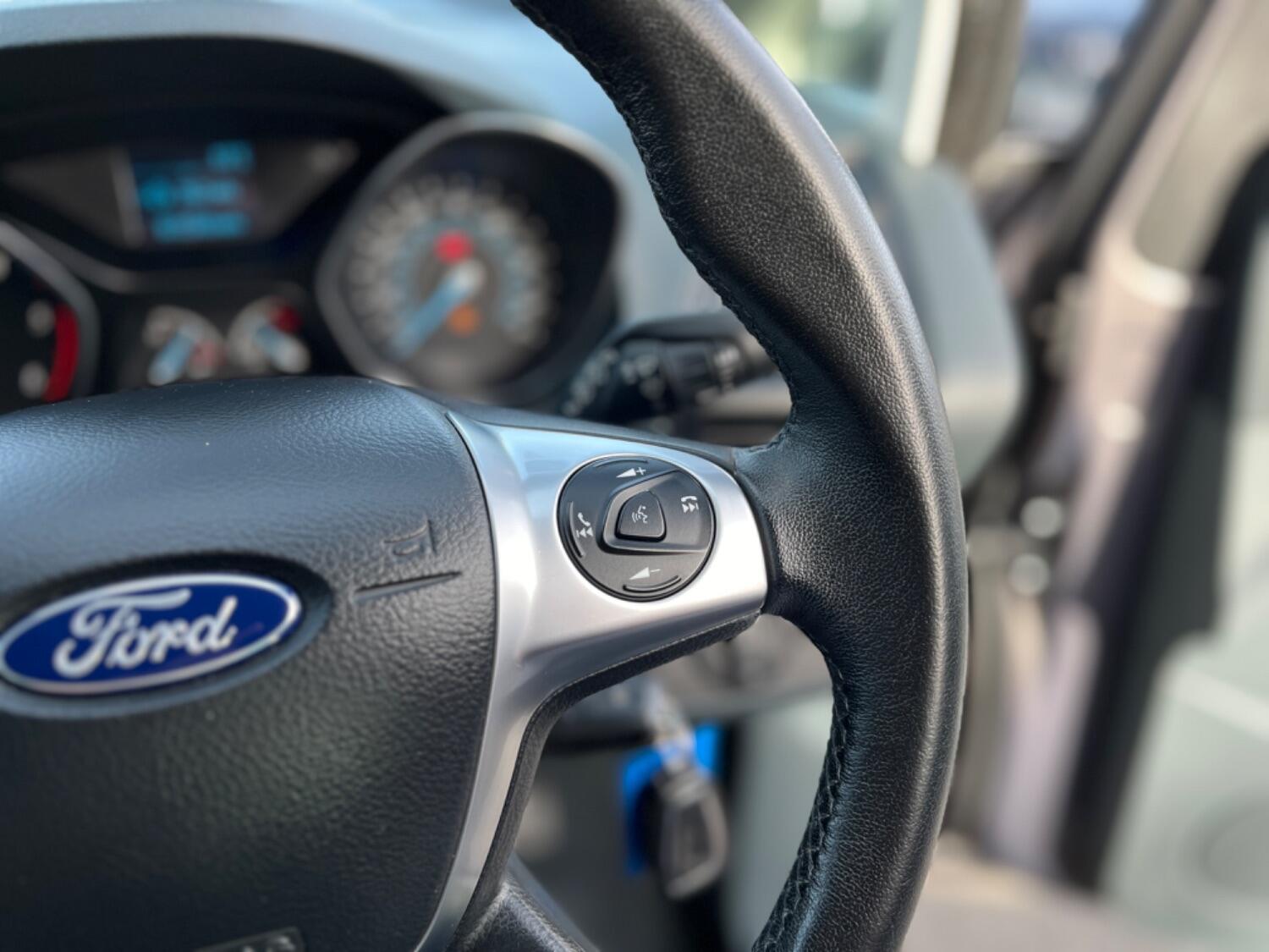 Used Ford C-Max 2015 for sale - 76794435: Photo 21