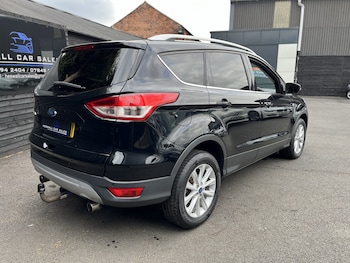 Used Ford Kuga 2015 for sale - 75898567: Photo