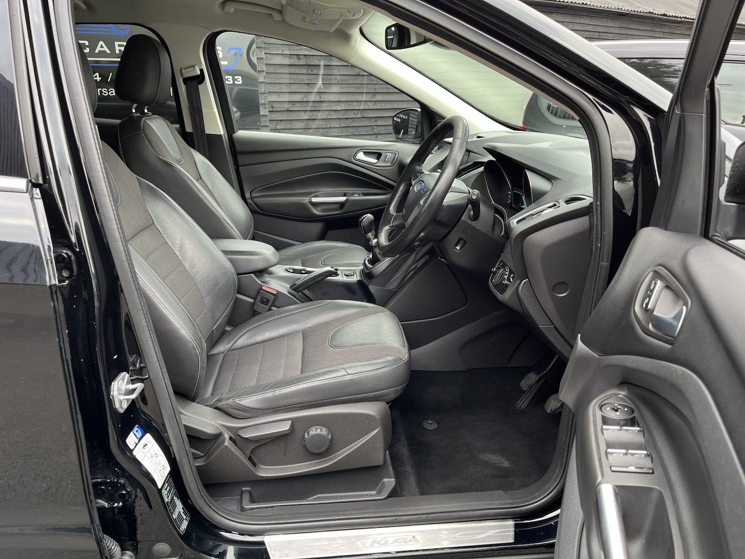 Used Ford Kuga 2015 for sale - 75898567: Photo 9