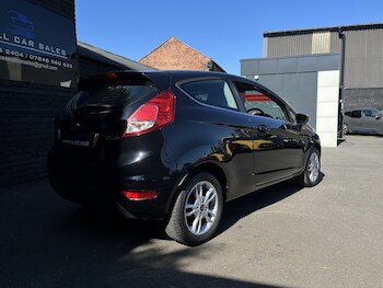 Used Ford Fiesta 2016 for sale - 78105902: Photo