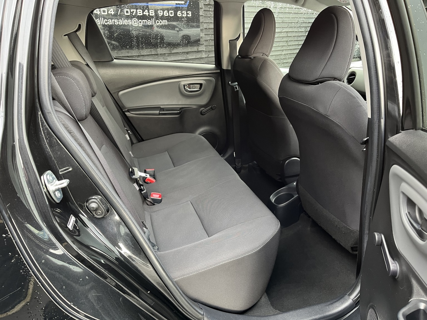 Used Toyota Yaris 2016 for sale - 76268591: Photo 10