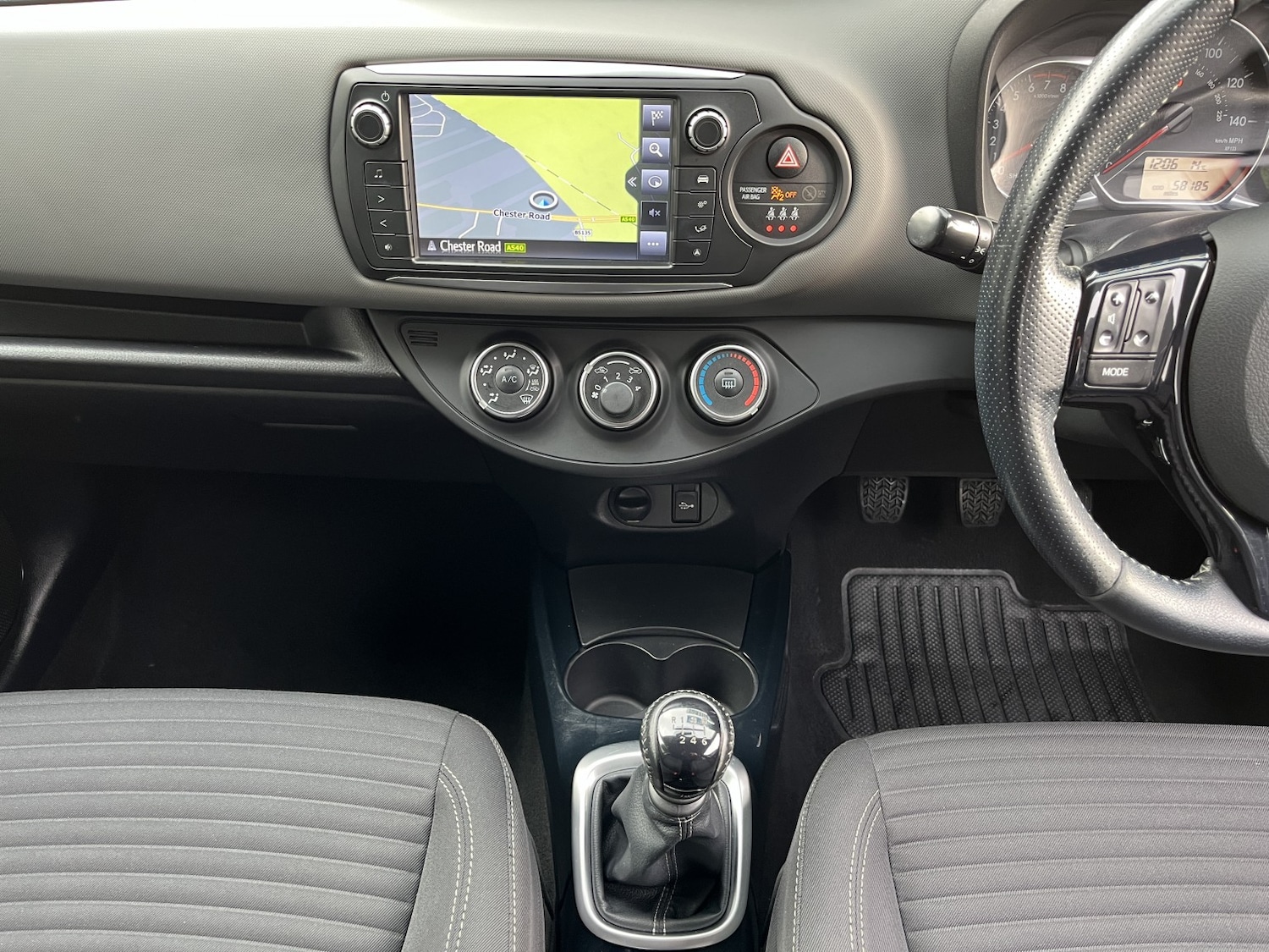 Used Toyota Yaris 2016 for sale - 76268591: Photo 17