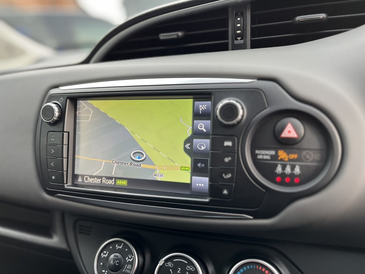 Used Toyota Yaris 2016 for sale - 76268591: Photo 19