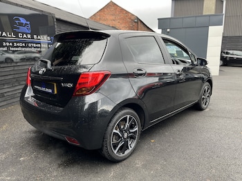 Used Toyota Yaris 2016 for sale - 76268591: Photo