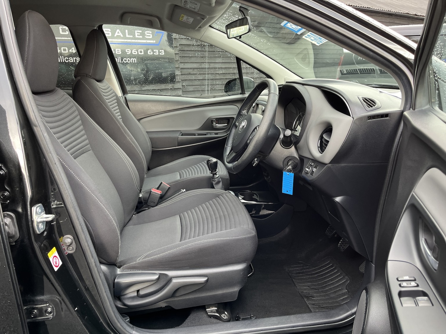 Used Toyota Yaris 2016 for sale - 76268591: Photo 9