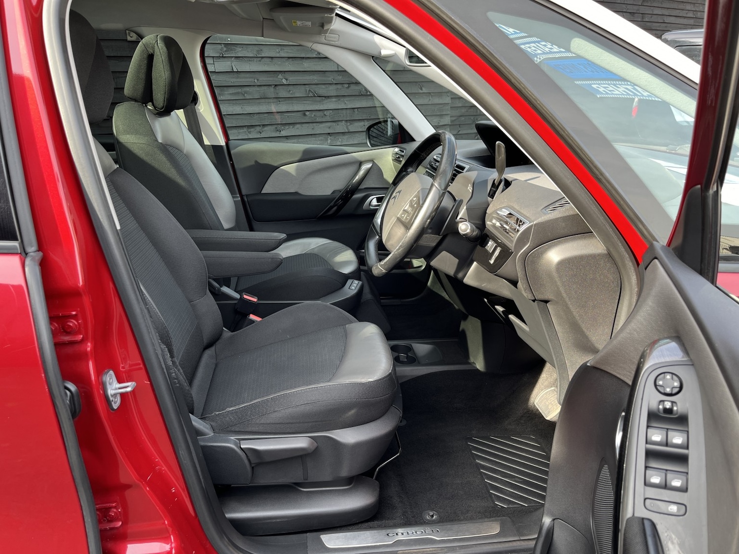 Used Citroen Grand C4 Picasso 2017 for sale - 77567519: Photo 9