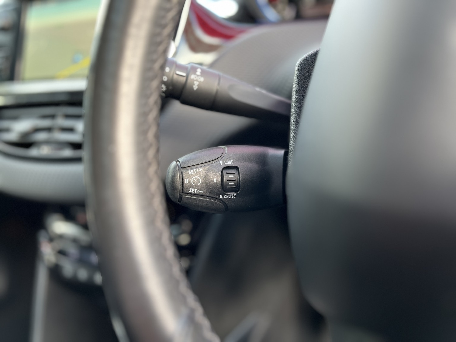 Used Peugeot 2008 2014 for sale - 77237128: Photo 23