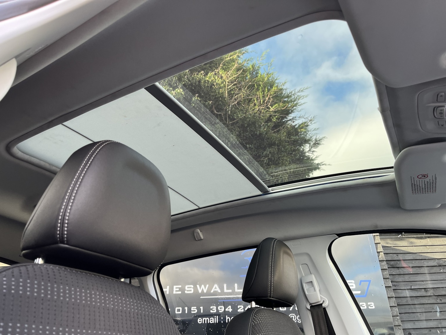 Used Peugeot 2008 2014 for sale - 77237128: Photo 32