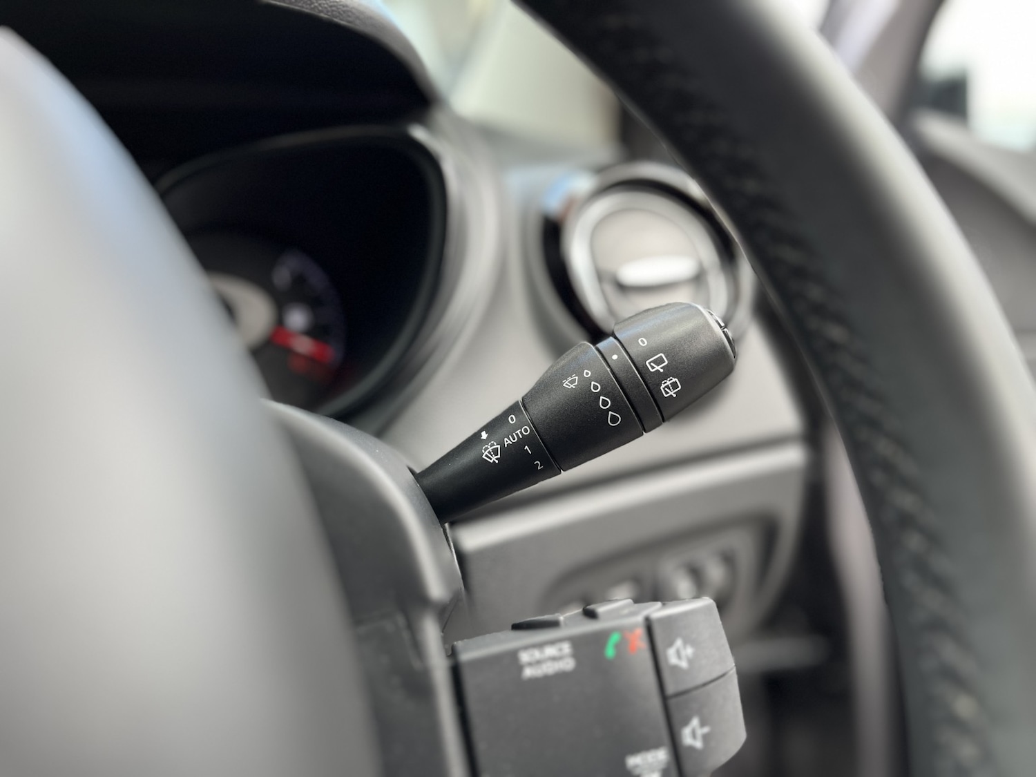 Used Renault Captur 2019 for sale - 76093715: Photo 25