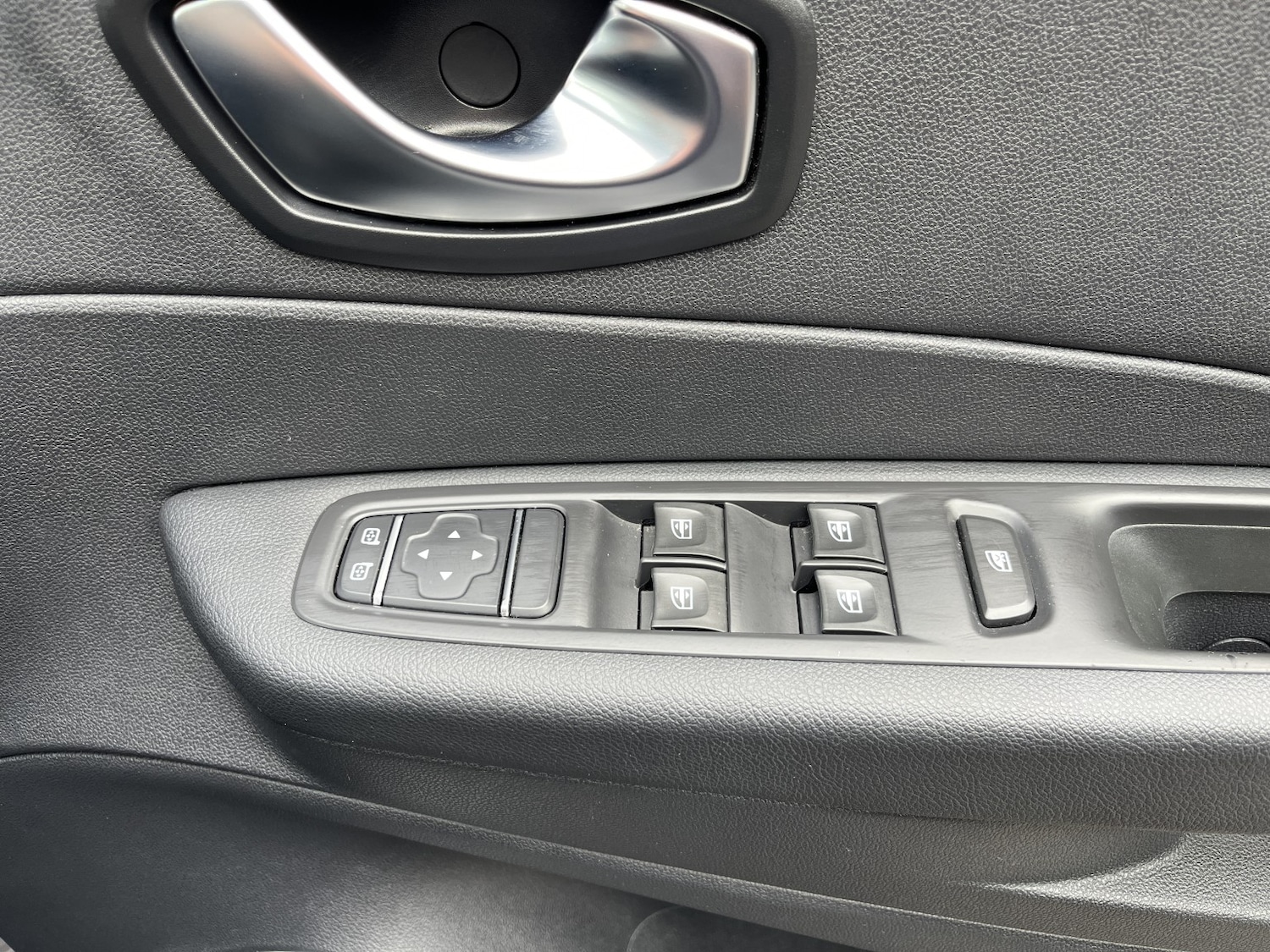 Used Renault Captur 2019 for sale - 76093715: Photo 28