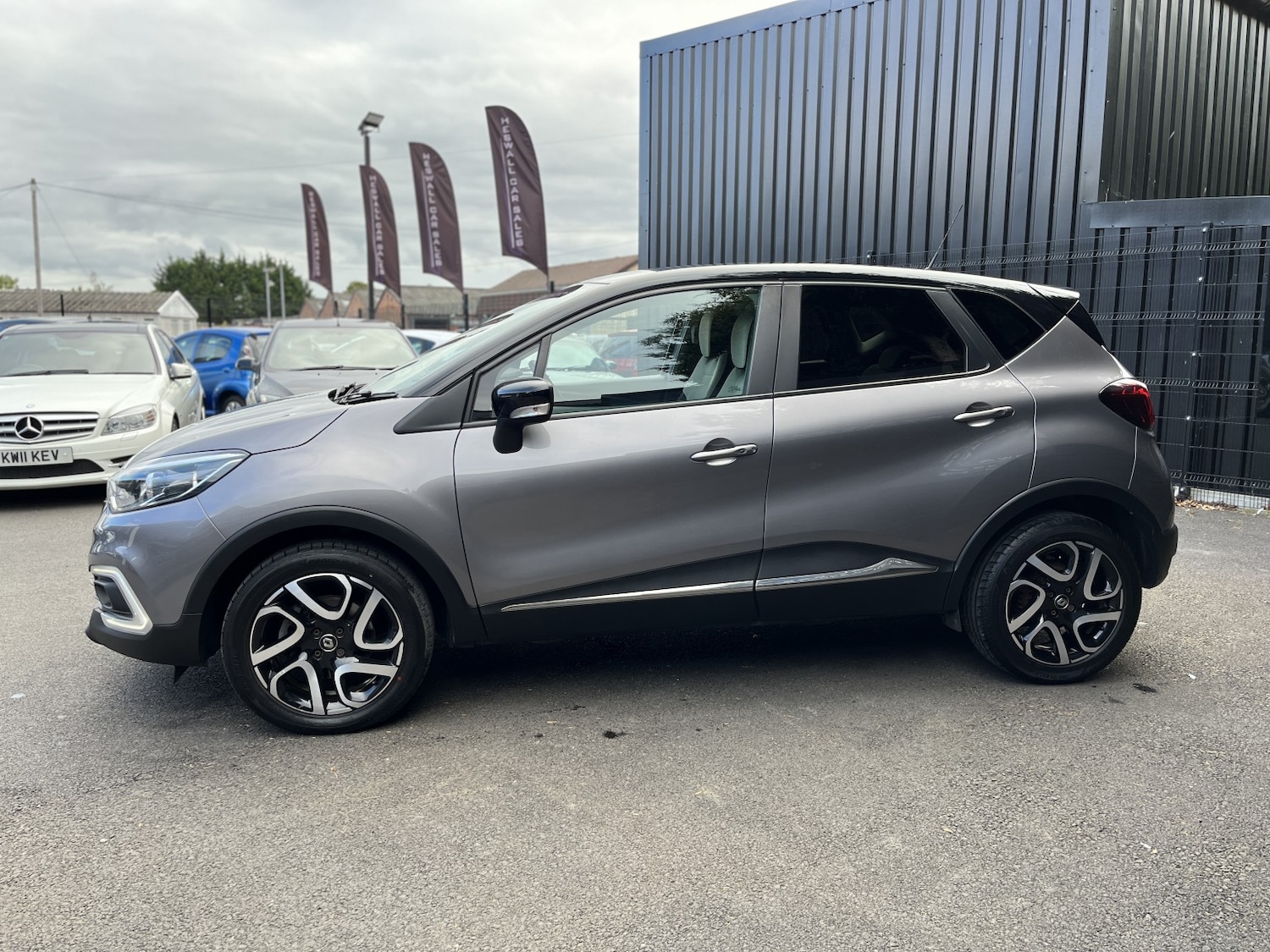 Used Renault Captur 2019 for sale - 76093715: Photo 6