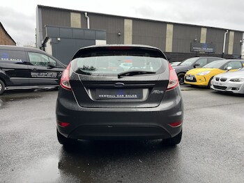 Used Ford Fiesta 2017 for sale - 77289040: Photo