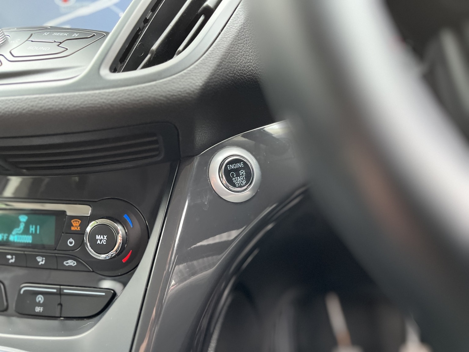 Used Ford Kuga 2015 for sale - 76794427: Photo 21