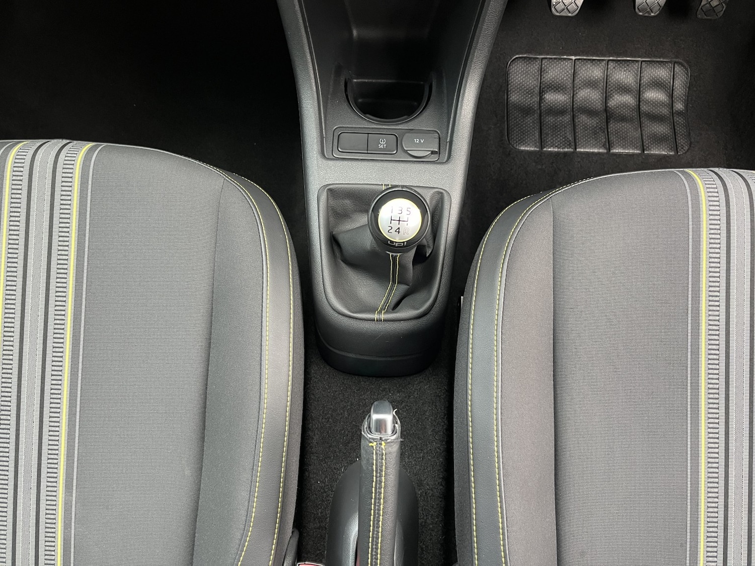 Used Volkswagen up! 2016 for sale - 77237136: Photo 18