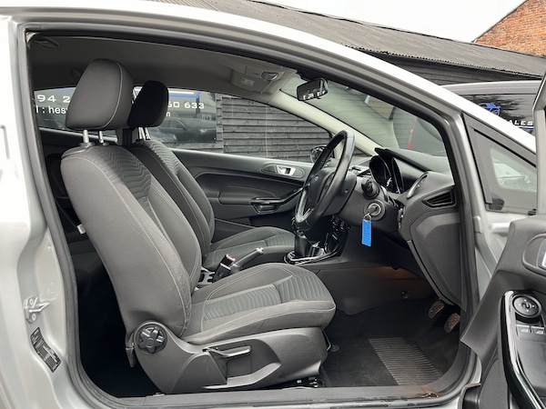 Used Ford Fiesta 2016 for sale - 76205608: Photo 9